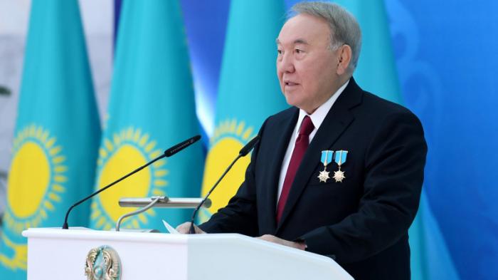 Назарбаев вручил награды главе ВТБ, Байбеку и Мами
                13 декабря 2021, 15:47