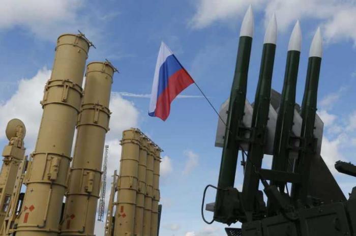 Россия заявляет, что ее могут вынудить разместить в Европе ядерные ракеты