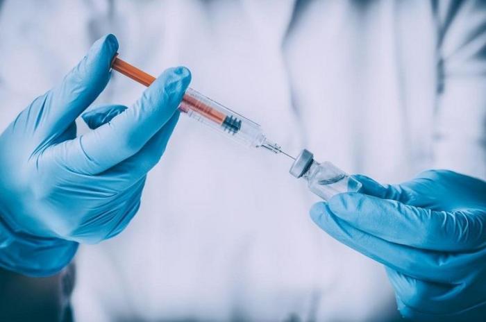 Вакцинация помогает стране восстанавливаться - советник Президента РК