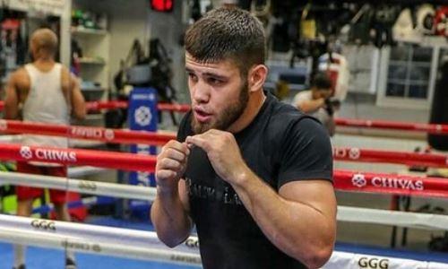 Казахстанский боксер из Golden Boy завершил подготовку к бою с «Матадором»