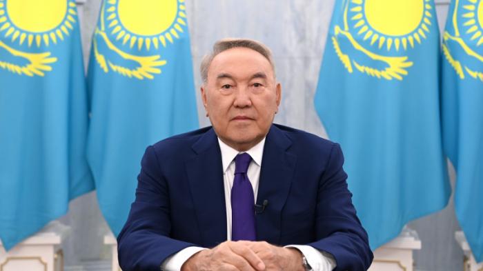 Когда казахи объединяются, нет врага, которого нельзя победить - Назарбаев
                15 декабря 2021, 17:31