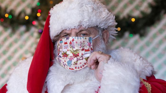В ВОЗ заверили детей, что у Санта-Клауса есть иммунитет от COVID-19
                26 декабря 2021, 16:24