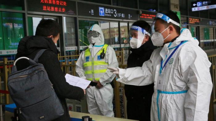 Китайских чиновников наказали из-за вспышки COVID-19 в стране
                27 декабря 2021, 18:00