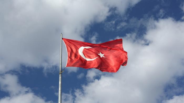 500 сотрудников мэрии Стамбула заподозрили в поддержке терроризма
                27 декабря 2021, 21:44