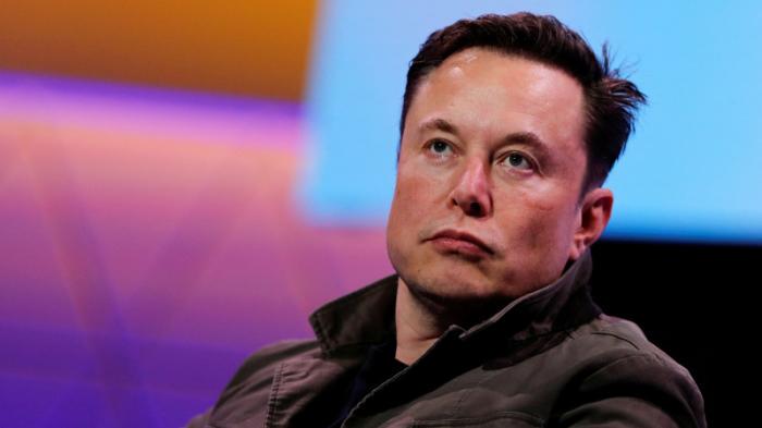 Илон Маск завершил продажу акций Tesla
                29 декабря 2021, 19:48