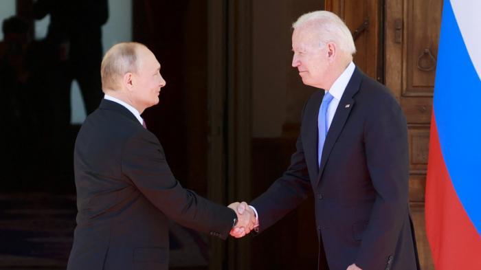 В Кремле назвали главную тему предстоящего разговора Байдена и Путина