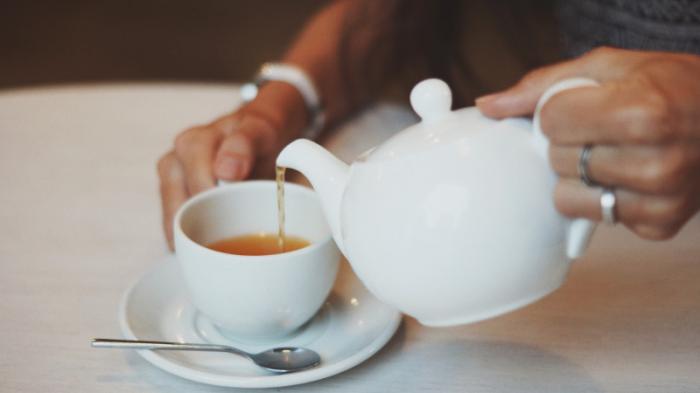 Ученые назвали способ пить чай, повышающий риск рака пищевода на 90 процентов
                01 января 2022, 06:56