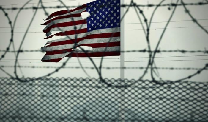 Литва выплатила 100 тыс. евро компенсации узнику Гуантанамо за пытки ЦРУ