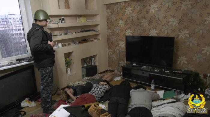 Среди мародеров в Алматы оказались девушки-закладчицы наркотиков
                12 января 2022, 11:49