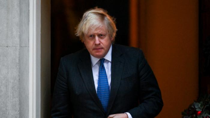 Премьер-министру Великобритании грозит увольнение из-за скандала
                12 января 2022, 19:54