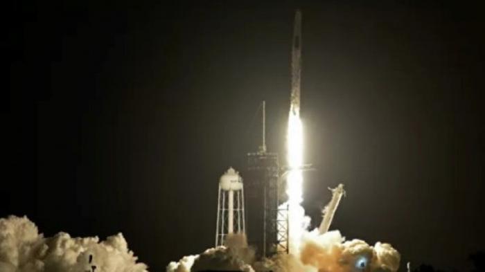 Компания SpaceX запустила ракету с украинским спутником
                14 января 2022, 02:50