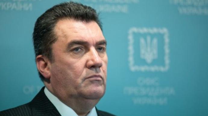 Данилов переврал закон, отвечая на вопрос о конституционности введения санкций против граждан Украины, – СМИ