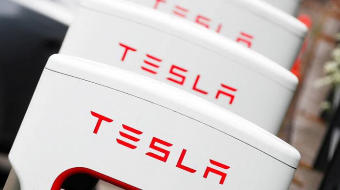 Власти Канады начали расследование в отношении Tesla
                14 января 2022, 17:56