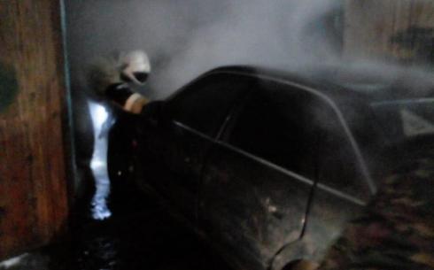 Три автомобиля загорелись за прошедшие сутки в Карагандинской области