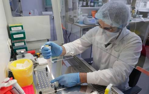 Эффективны ли вакцины от коронавируса против штамма «Омикрон» рассказал госсанврач Карагандинской области