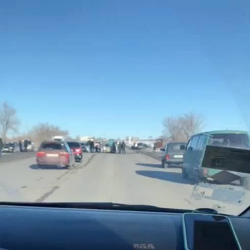 Пять автомобилей столкнулись в Караганде на выезде из Майкудука