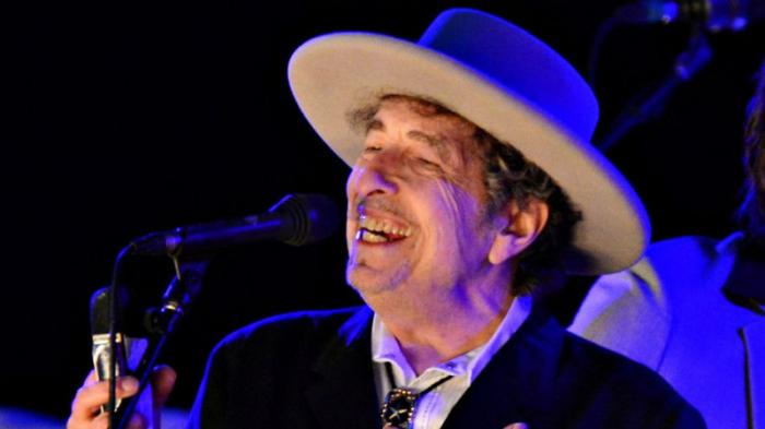Боб Дилан продал весь каталог своих песен
                25 января 2022, 11:58