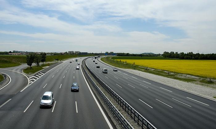 Украина и МБРР завершили второй проект по улучшению автодорог стоимостью $450 млн