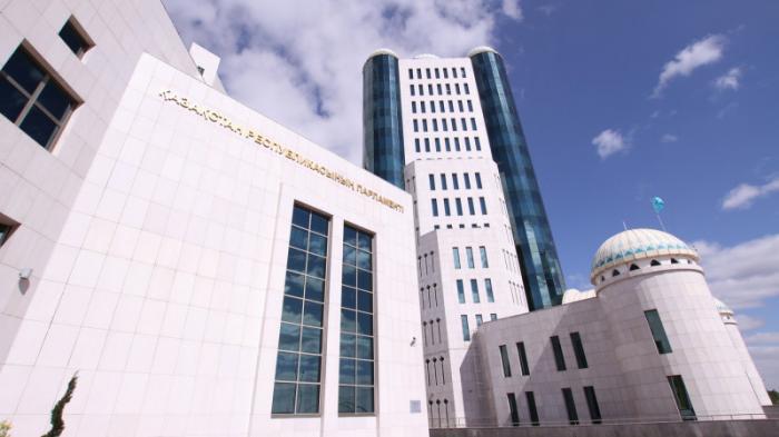 Сенат предложил отменить необходимость согласования с Елбасы госинициатив
                27 января 2022, 09:37