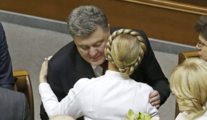 Тимошенко об обвинениях Порошенко в госизмене: нет сомнений в финансировании терроризма