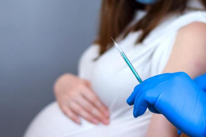 Сколько подростков и беременных женщин вакцинировали в СКО