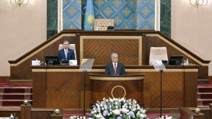 Я серьезно задумался над реформированием парламентской системы в Казахстане - Токаев
                29 января 2022, 20:47
