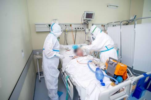 В Карагандинской области в реанимациях находится 56 больных коронавирусом