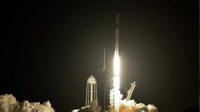 SpaceX успешно запустила ракету Falcon 9 с итальянским спутником
                01 февраля 2022, 06:45
