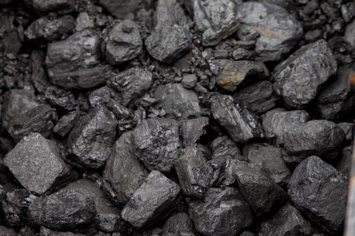 За неделю запасы угля на складах ТЭС сократились почти на 8%