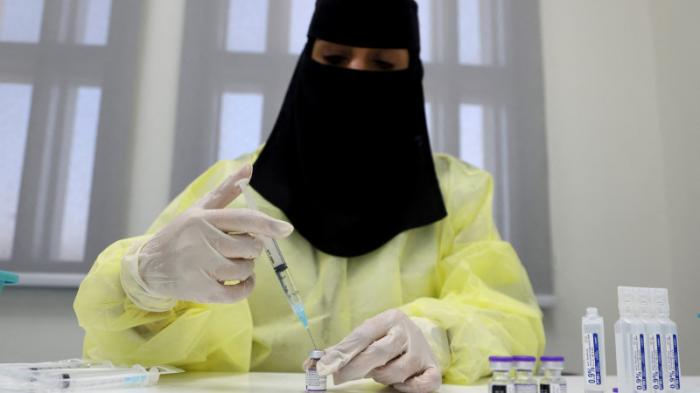 В Саудовской Аравии планируют обязать получение третьей дозы вакцины
                04 февраля 2022, 13:48