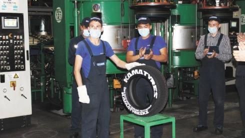 На шинный завод города Сарани набирают сотрудников