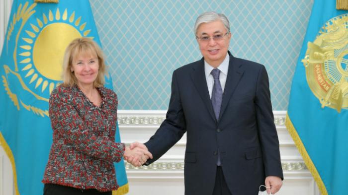 Токаев принял спецпредставителя Евросоюза по Центральной Азии
                07 февраля 2022, 18:11