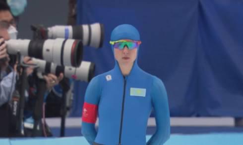 «Очень много вопросов ко льду». Казахстанские конькобежки прокомментировали свое выступление на Олимпиаде в Пекине