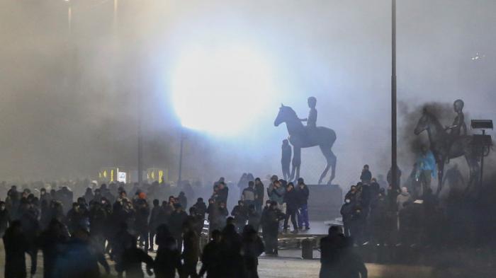 Алматинская трагедия: Бозумбаев назвал причины протестных настроений
                08 февраля 2022, 12:34