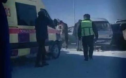 Массовая авария произошла на трассе Жезказган - Есиль - Петропавловск из-за погодных условий