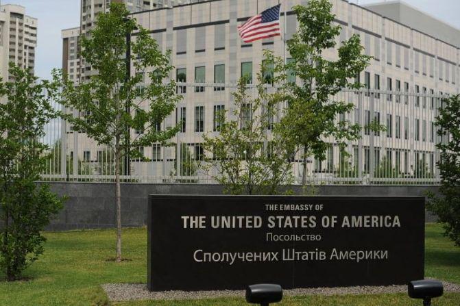 В США официально объявили о временном переносе посольства из Киева во Львов