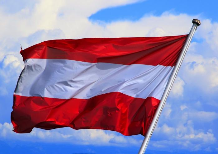 Швейцария и Австрия отменяют почти все COVID-ограничения