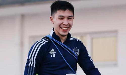 «Пора становиться лидером». Казахстанский футболист «Астаны» озвучил цели на новый сезон