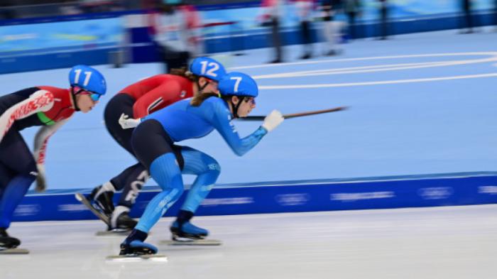 Казахстанка Морозова вышла в финал на ОИ-2022 после падения фаворитки
                19 февраля 2022, 15:00