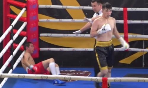 Боксер из Казахстана одним ударом в голову отправил оппонента отдыхать. Видео нокаута
