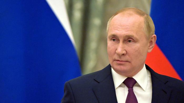 Путин проведет экстренное заседание Совбеза России
                21 февраля 2022, 15:32