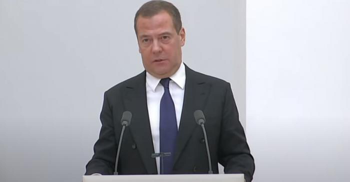 Россия для наших зарубежных партнеров важнее, чем Украина, – Медведев