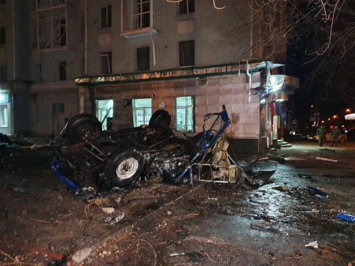 В Луганске сообщают о взрыве автомобиля боевиков