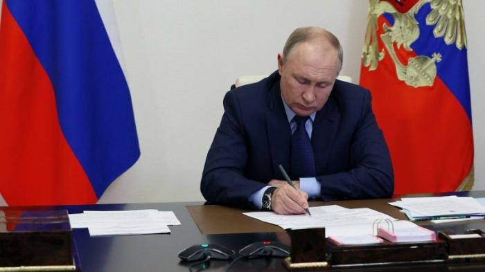 Путин подписал указ о признании ДНР и ЛНР
                22 февраля 2022, 02:21