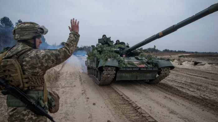 МИД Украины заявил о полномасштабном вторжении России
                24 февраля 2022, 10:20