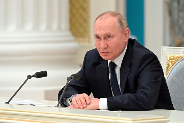 Путин на встрече с предпринимателями назвал операцию в Донбассе вынужденной мерой