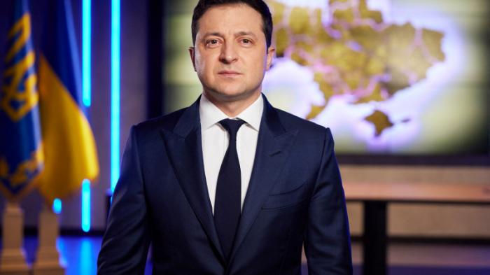 Зеленский постановил провести всеобщую мобилизацию в Украине
                25 февраля 2022, 06:59
