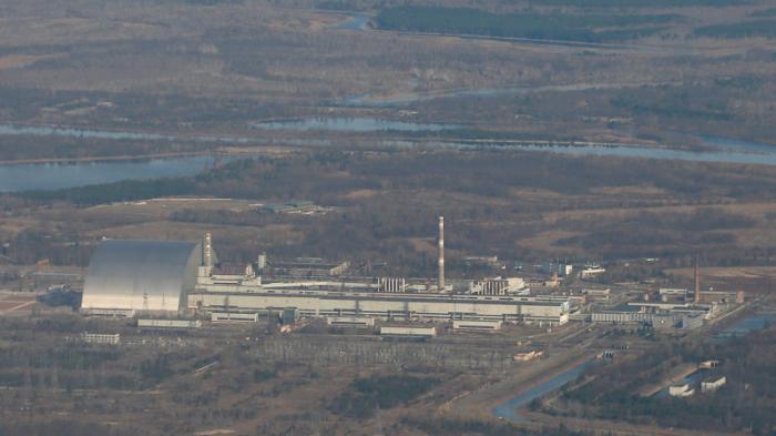 Минобороны России: ВДВ взяли под контроль территорию в районе Чернобыльской АЭС
                25 февраля 2022, 14:15
