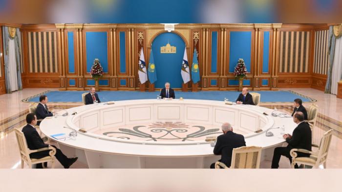 Президент Токаев провел встречу с главами правительств стран ЕАЭС
                25 февраля 2022, 15:16