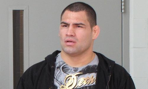 Экс-чемпион UFC стал участником перестрелки с одним пострадавшим и был арестован